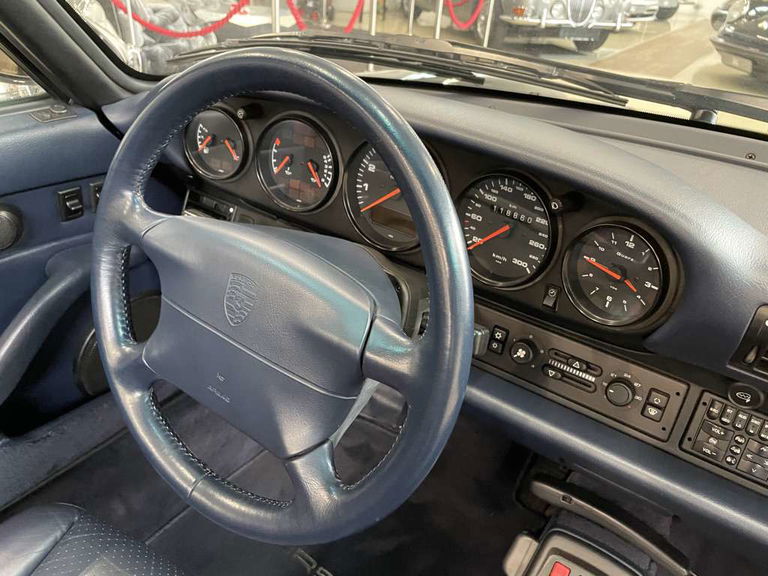 Porsche 993 Carrera 3.8