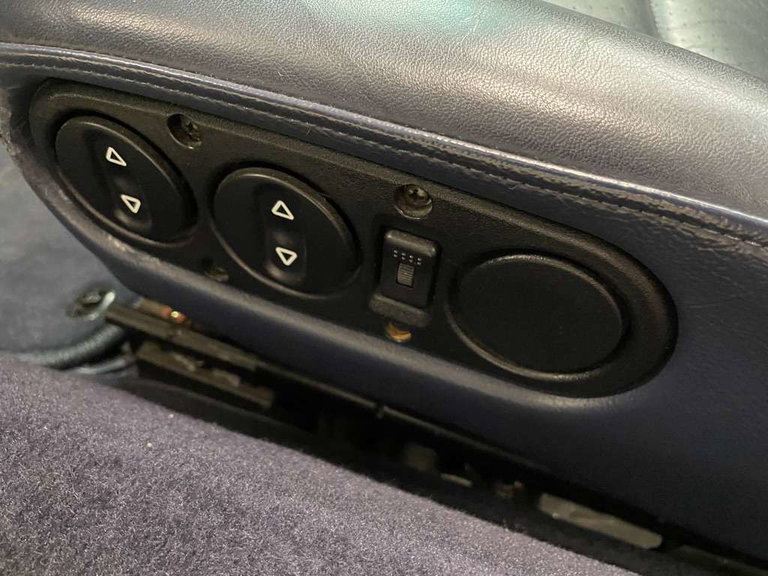 Porsche 993 Carrera 3.8