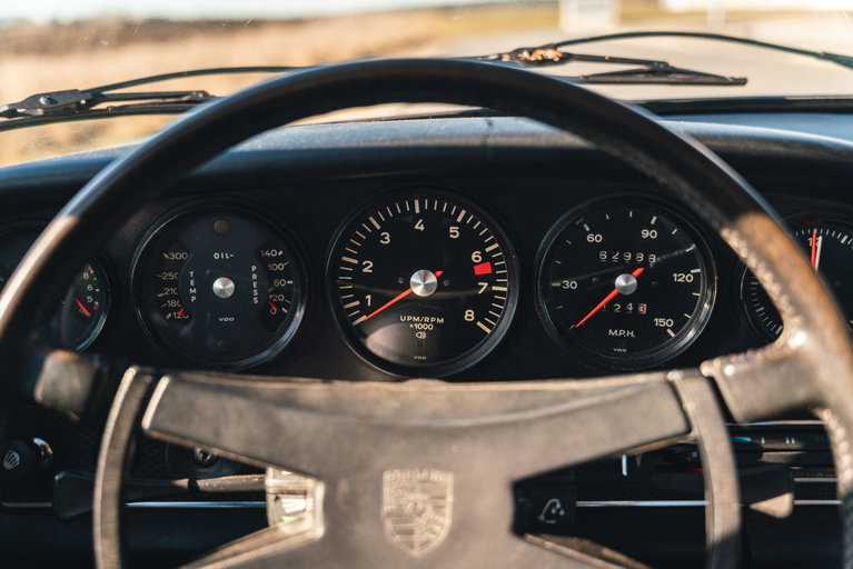 Porsche 911 E