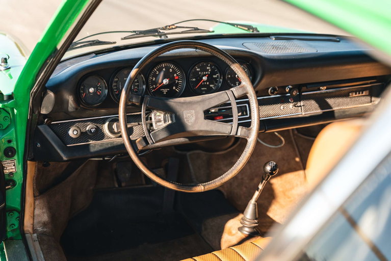 Porsche 911 E