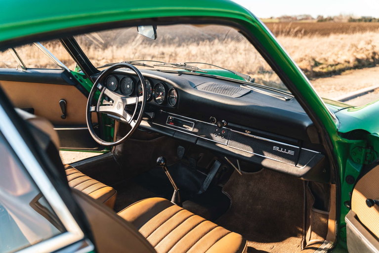 Porsche 911 E