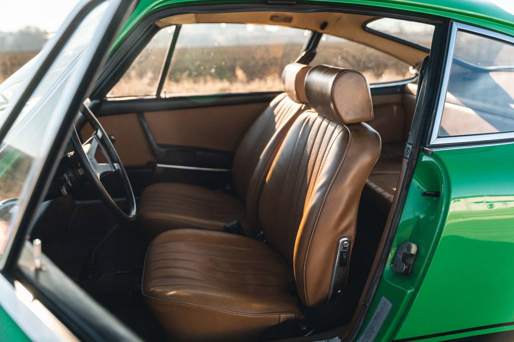 Porsche 911 E
