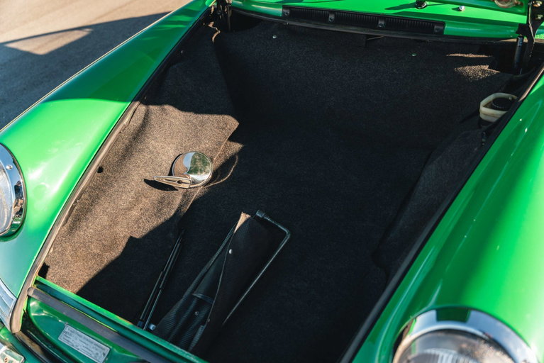 Porsche 911 E