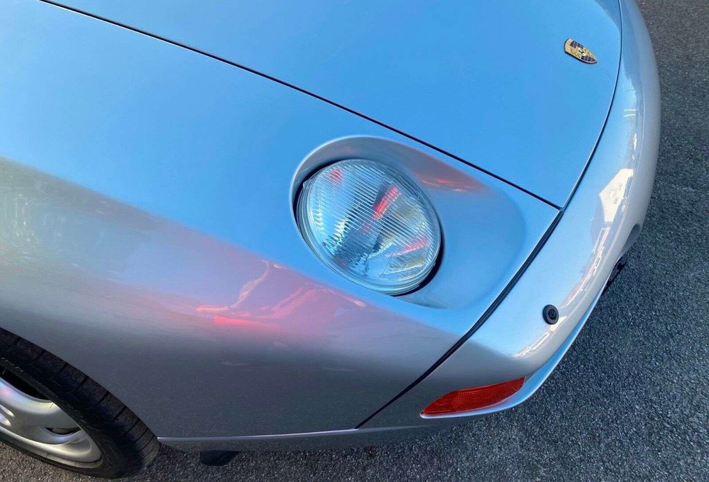 Porsche 928 GTS