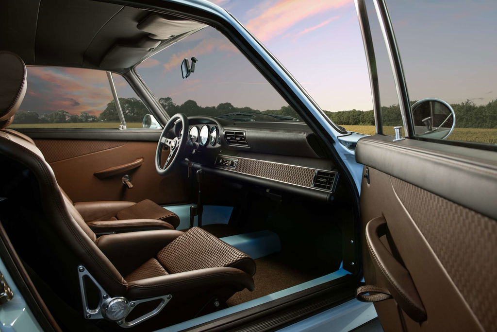 Porsche 911 Backdate