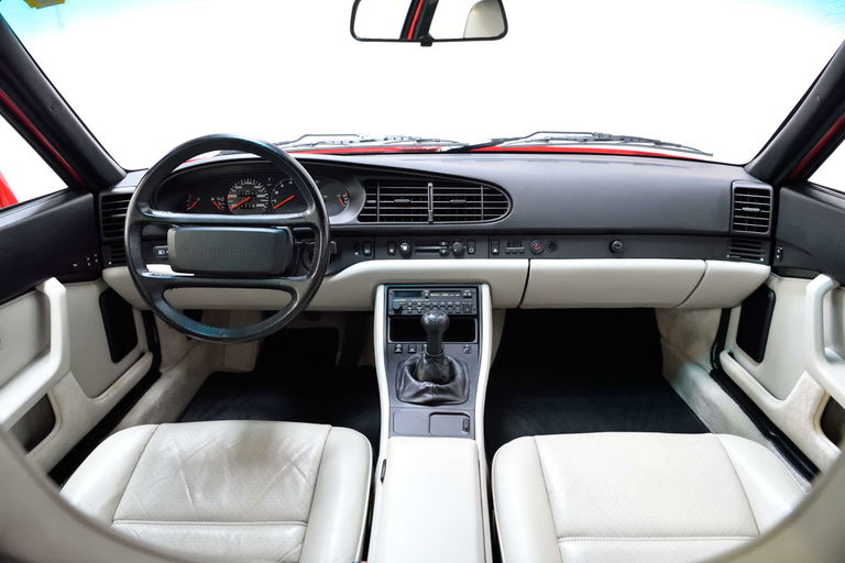 Porsche 944 S2 Coupé