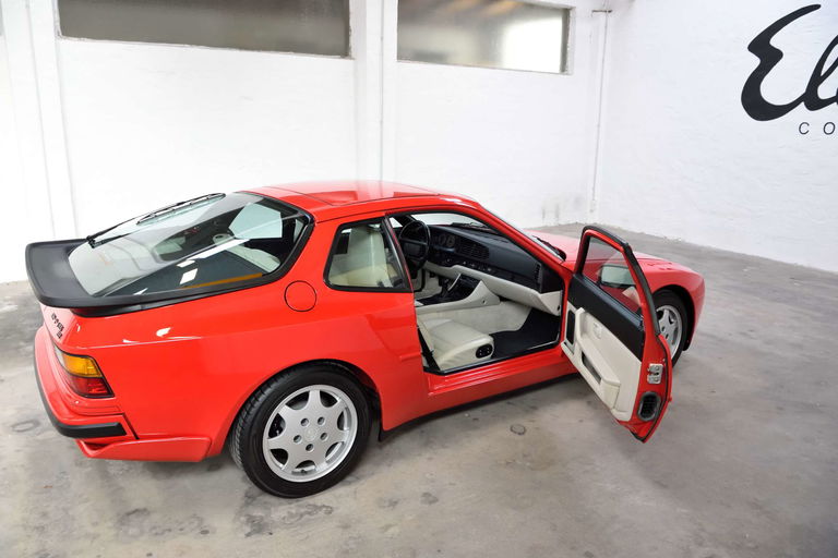 Porsche 944 S2 Coupé