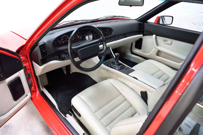 Porsche 944 S2 Coupé