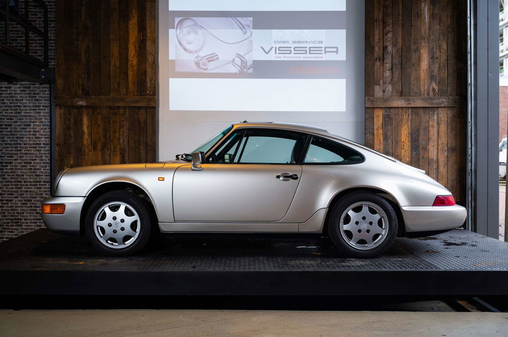 Porsche 964 Carrera 4