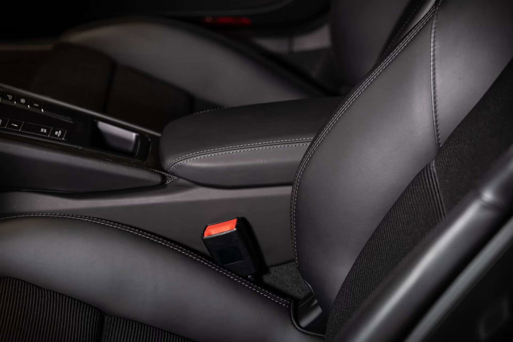 Porsche 991.2 GT3 Touring