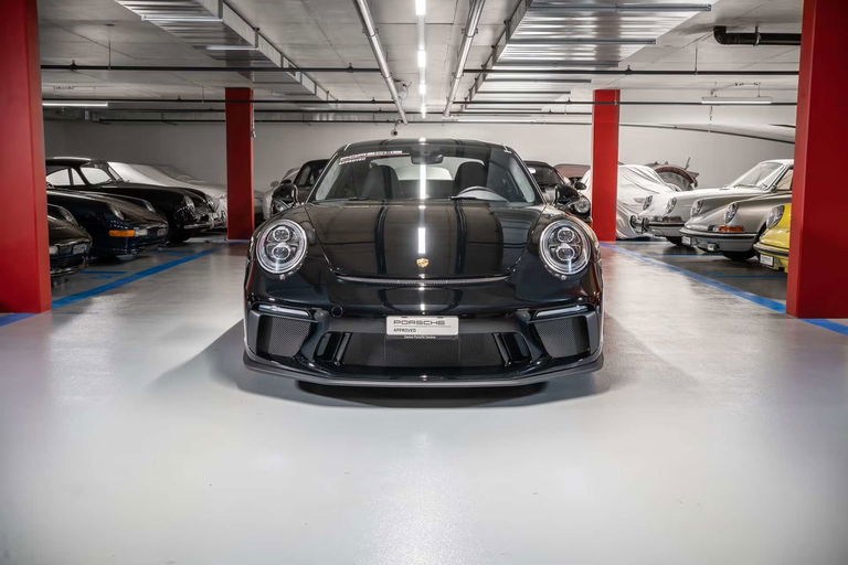 Porsche 991.2 GT3 Touring