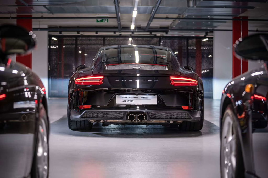 Porsche 991.2 GT3 Touring