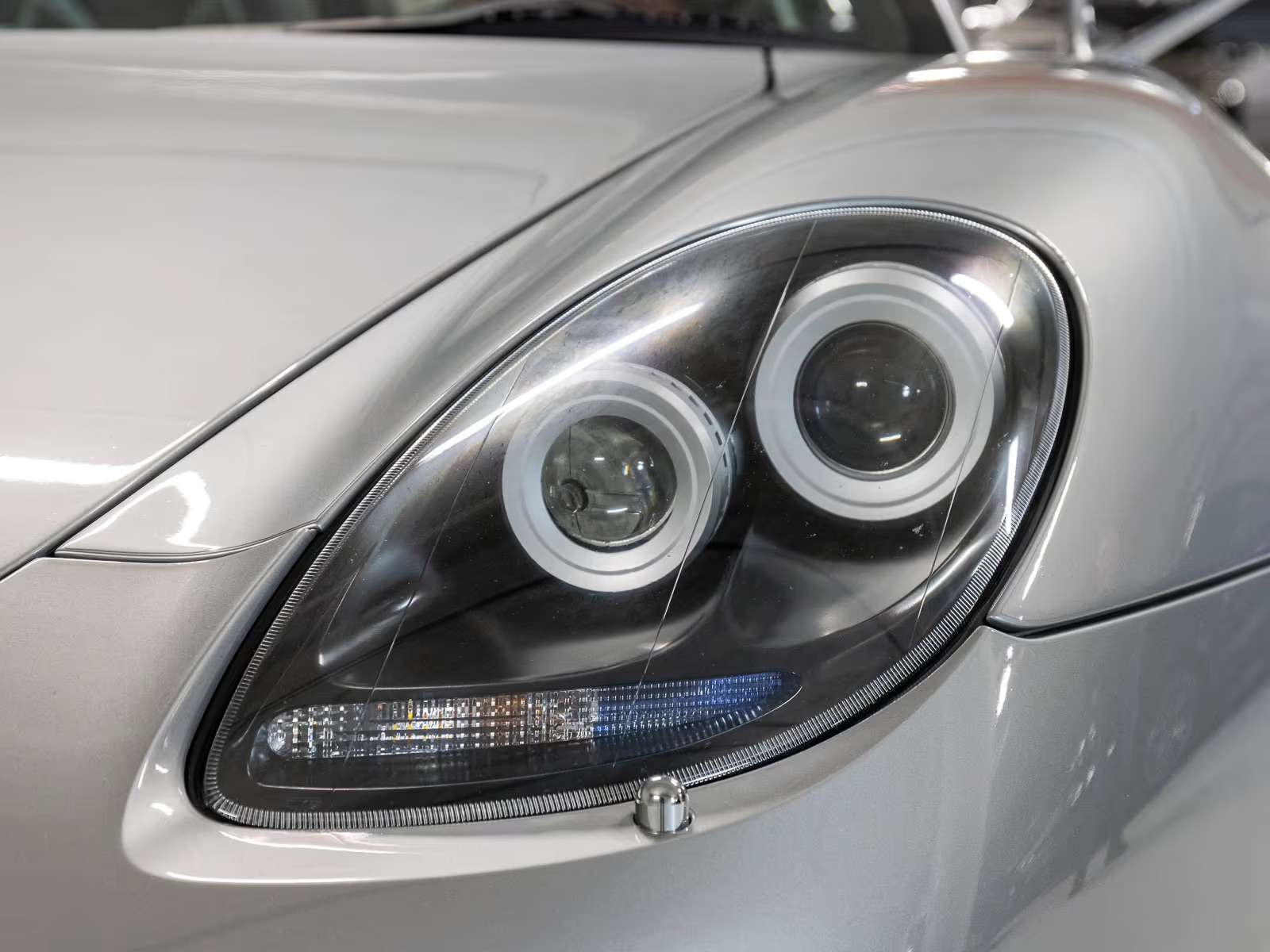 Arriba 73+ imagen carrera gt headlight - Thptnganamst.edu.vn