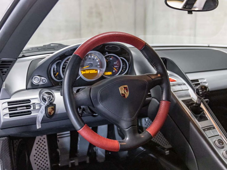 Porsche Carrera GT