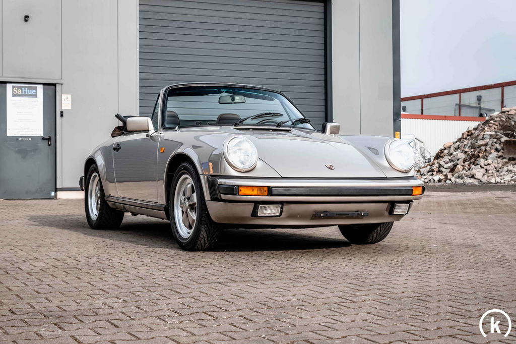 Porsche 911 Carrera 3.2