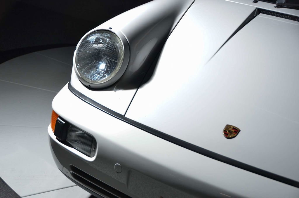 Porsche 964 Carrera 4
