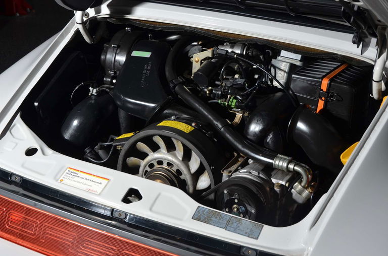 Porsche 964 Carrera 4