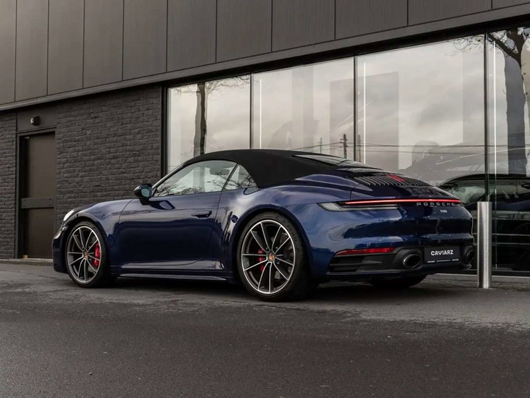 Porsche 992 Carrera 4S