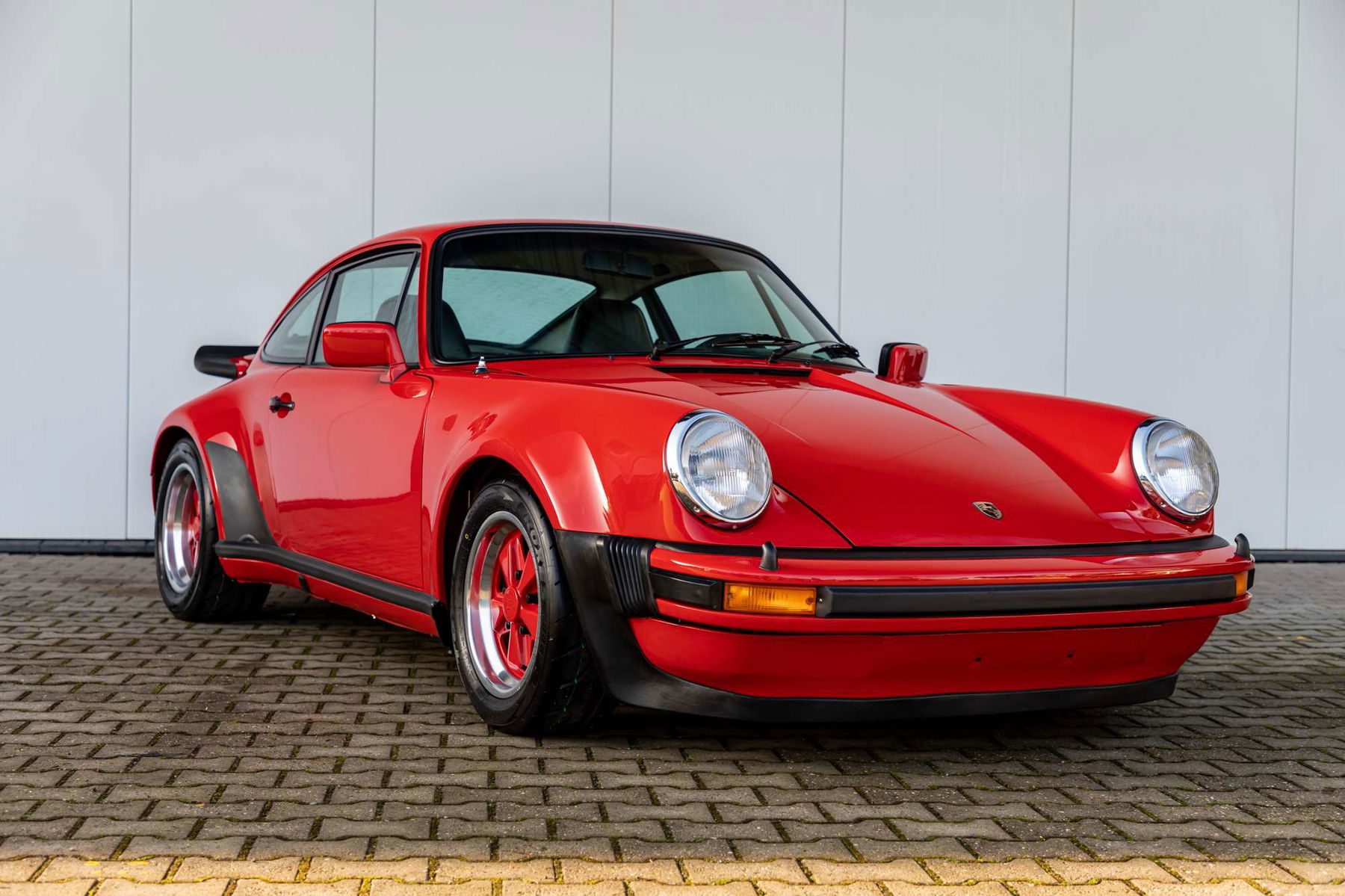 Porsche 911 Carrera 3,0 1976 - elferspot.com - Marketplace for