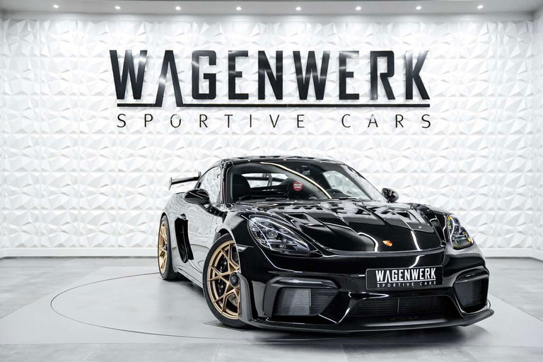 Porsche 718 Cayman GT4 RS