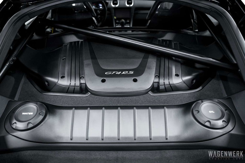 Porsche 718 Cayman GT4 RS