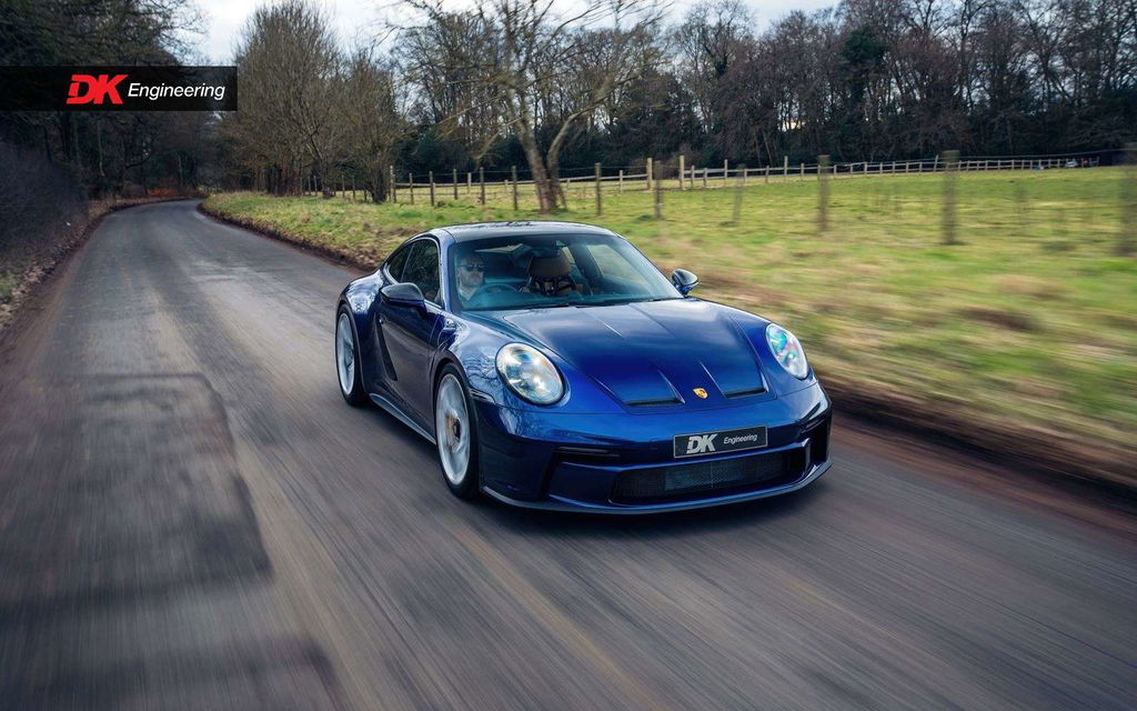 Porsche 992 GT3 Touring