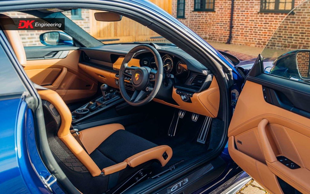 Porsche 992 GT3 Touring