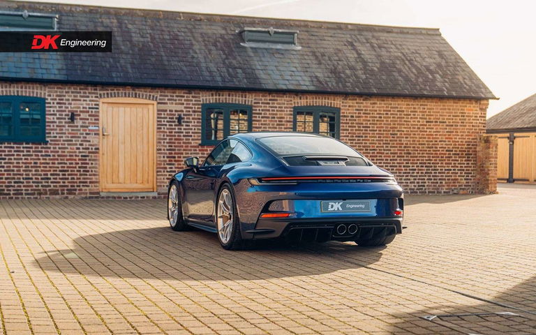 Porsche 992 GT3 Touring