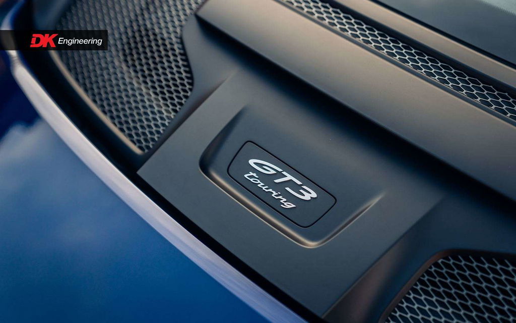 Porsche 992 GT3 Touring