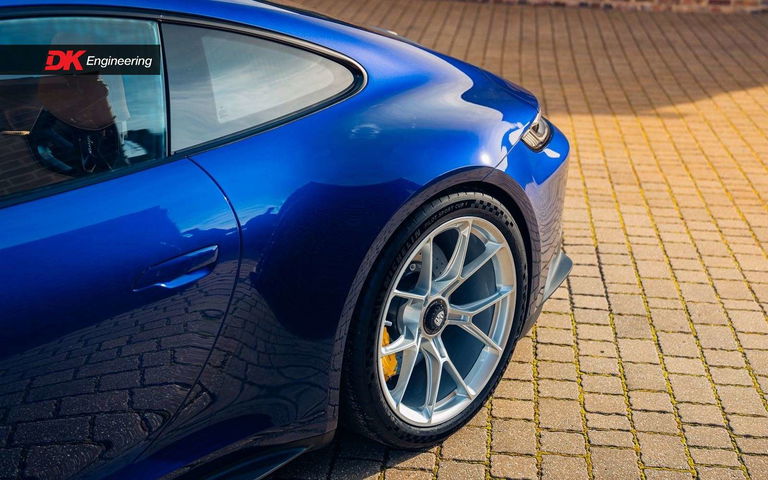 Porsche 992 GT3 Touring