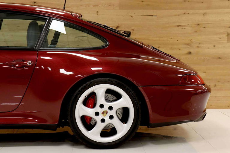 Porsche 993 Carrera 4S