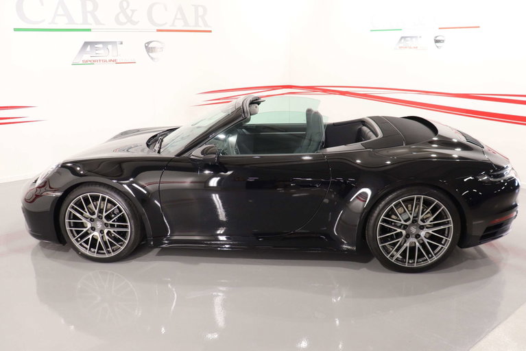 Porsche 992 Carrera 4S