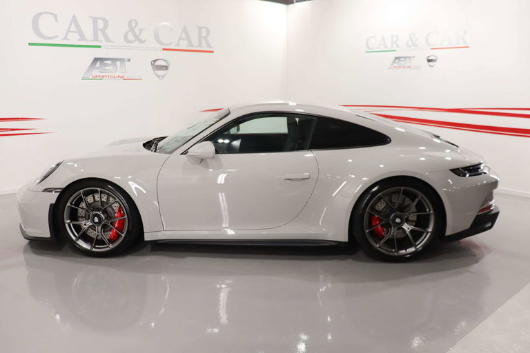 Porsche 992 GT3 Touring
