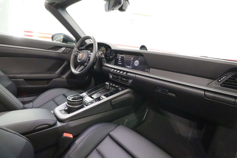 Porsche 992 Targa 4