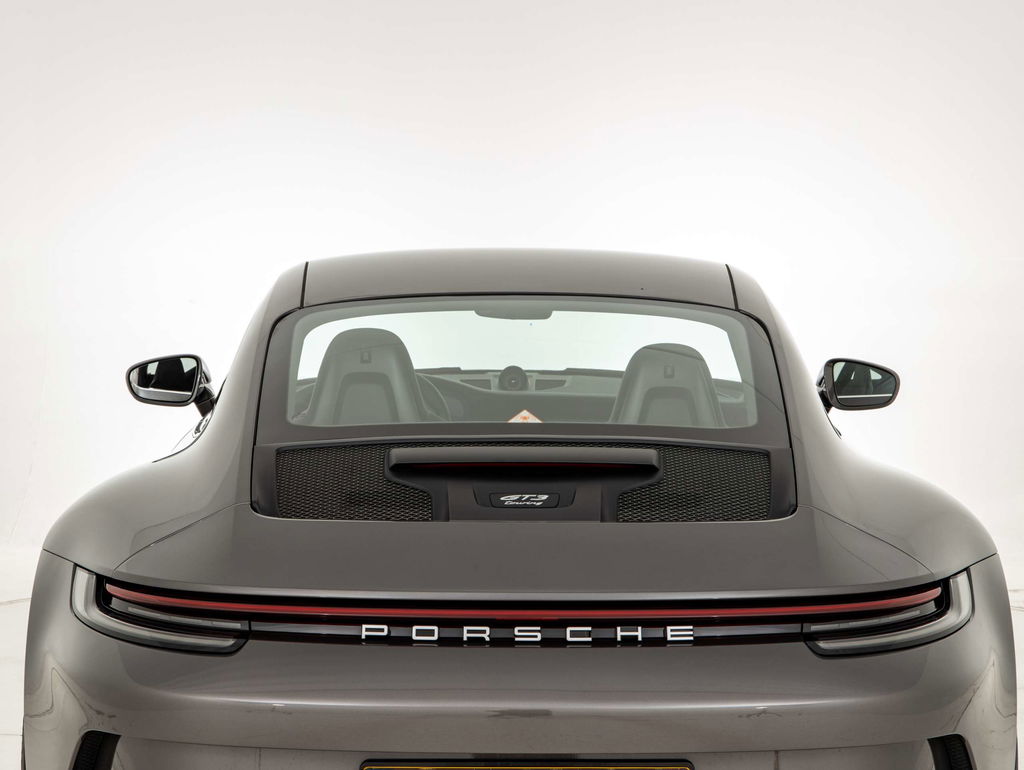 Porsche 992 GT3 Touring