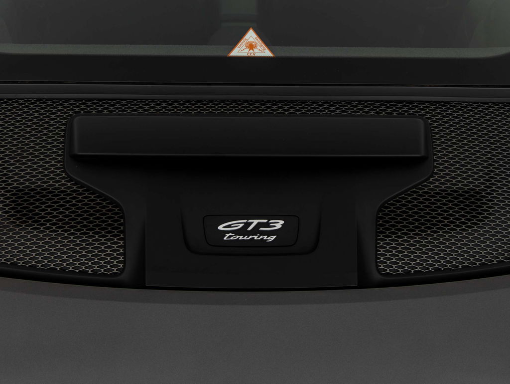 Porsche 992 GT3 Touring