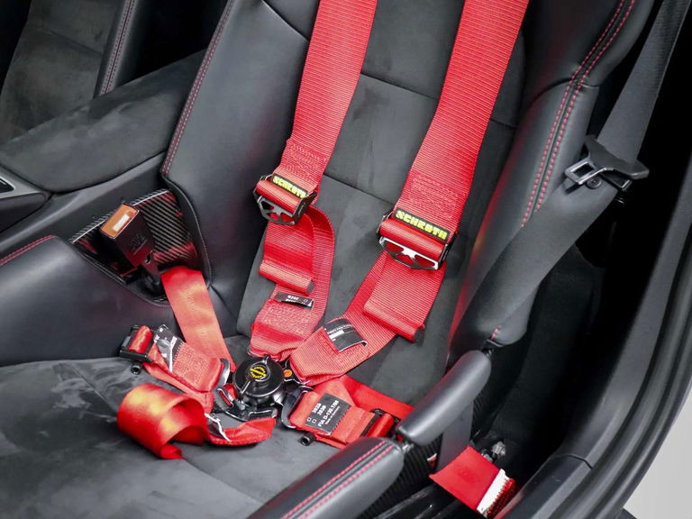 Porsche 981 Cayman GT4