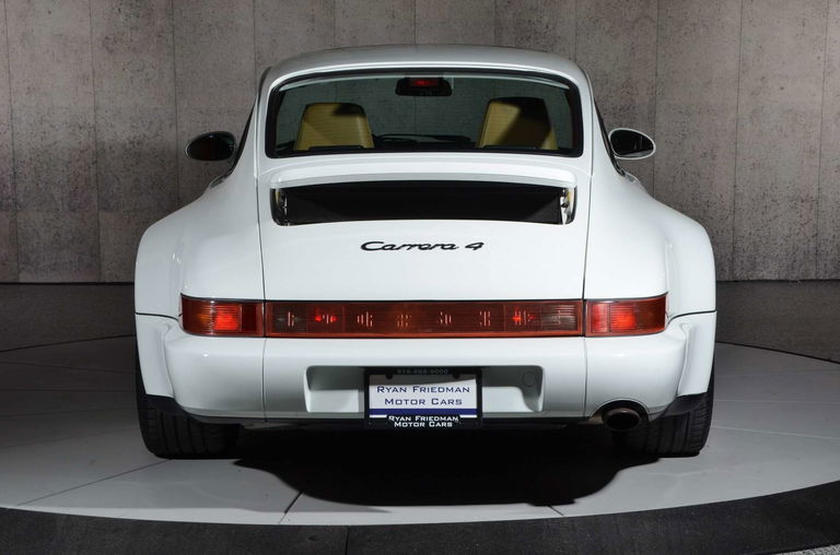 Porsche 964 Carrera 4 WTL