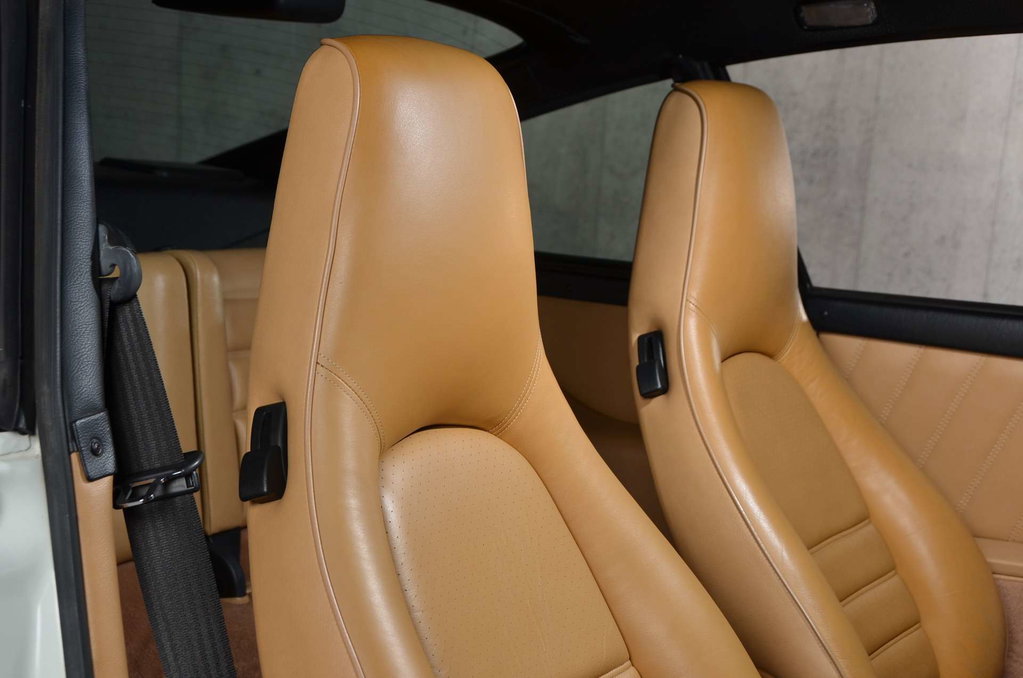 Porsche 964 Carrera 4 WTL