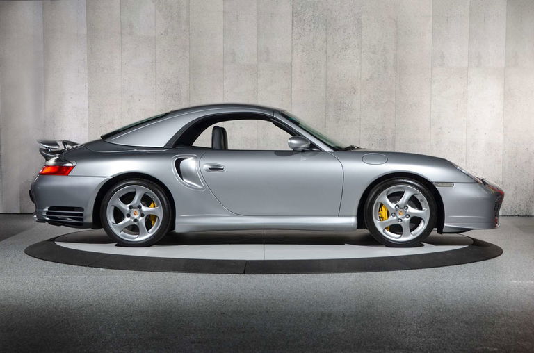 2005-porsche-911-turbo-s