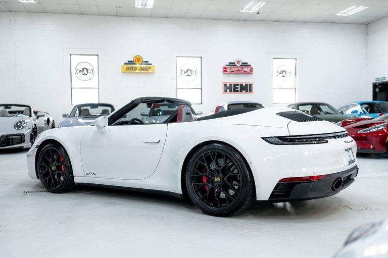 Porsche 992 Carrera GTS