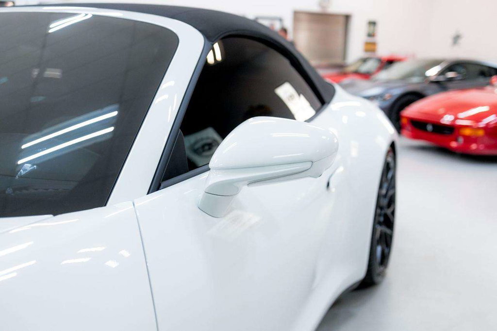 Porsche 992 Carrera GTS