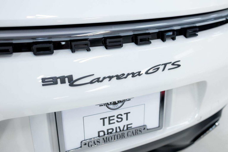 Porsche 992 Carrera GTS
