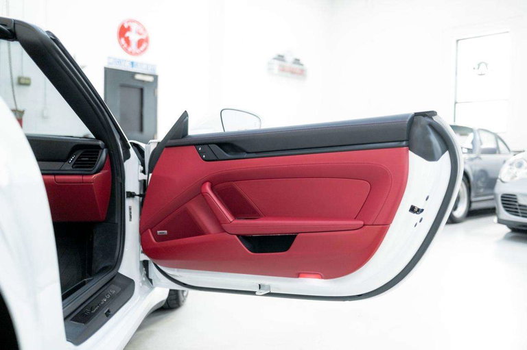 Porsche 992 Carrera GTS