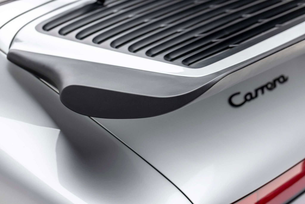 Porsche 911 Carrera 3.2 “25 Jahre 911”