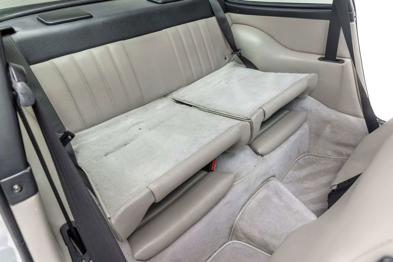 Porsche 911 Carrera 3.2 “25 Jahre 911”