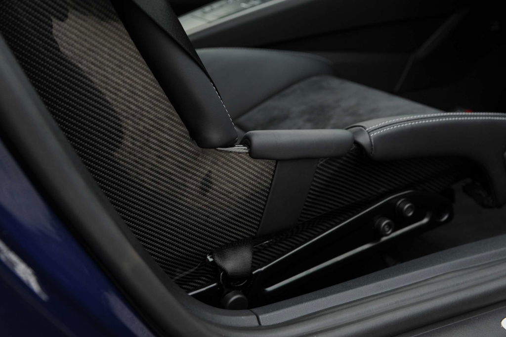 Porsche 718 Cayman GT4