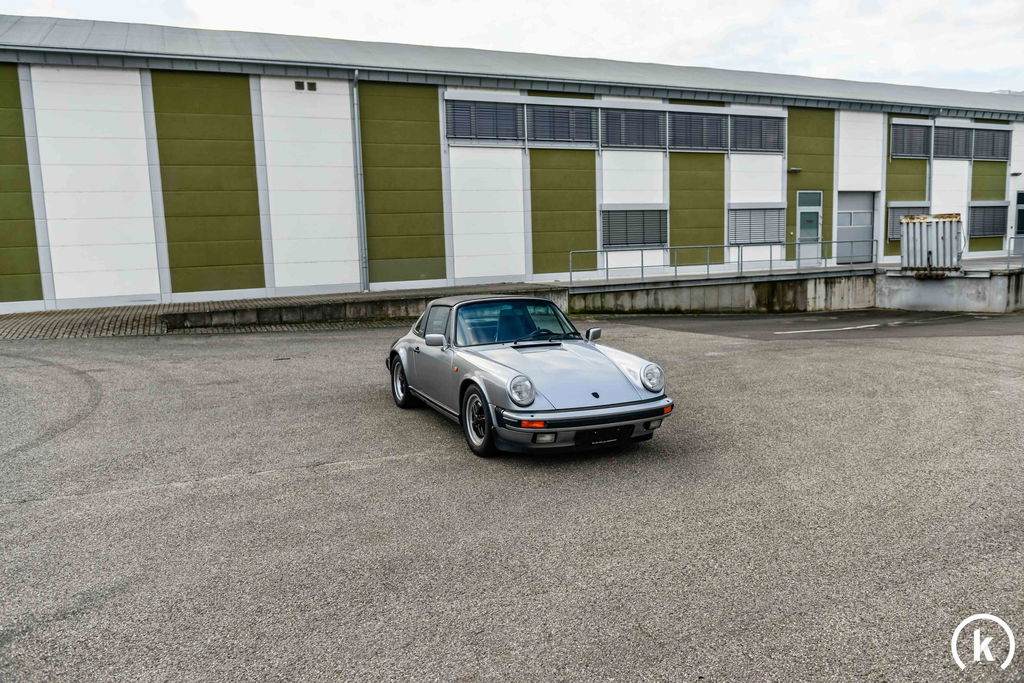 Porsche 911 Carrera 3.2 (US)