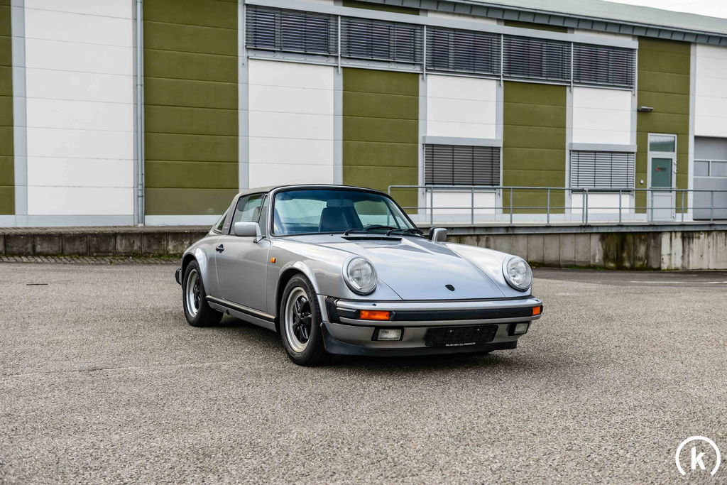 Porsche 911 Carrera 3.2 (US)