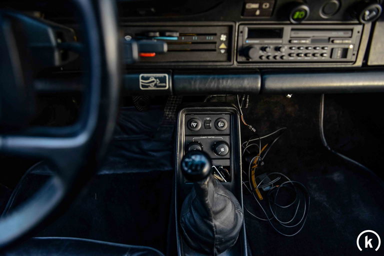 Porsche 911 Carrera 3.2 (US)